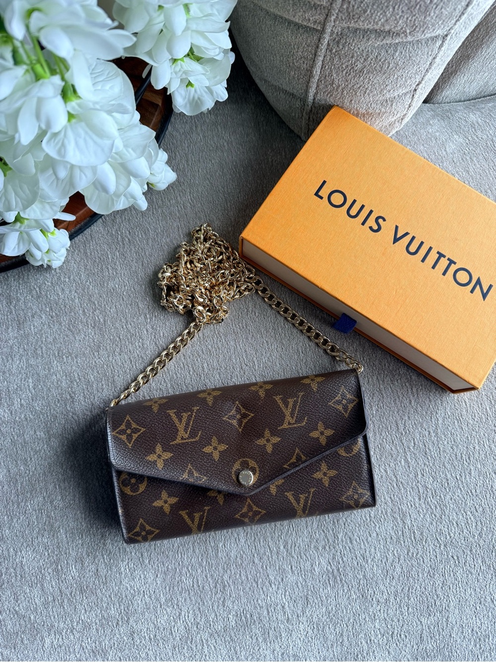 Louis Vuitton Brown Monogram Envelope Sarah Wallet with Fuschia Interior